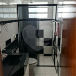 Casa à venda com 8 quartos, sendo 3 suítes,  no condomínio Terras de Santa Rosa, Salto - SP