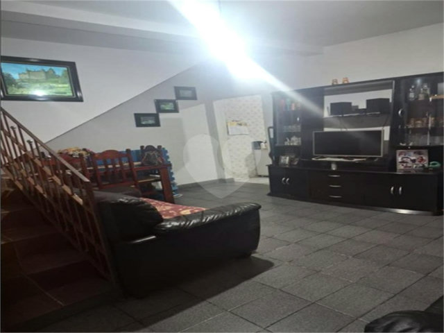 Sobrado à venda com 4 quartos em Tremembé, São Paulo, SP