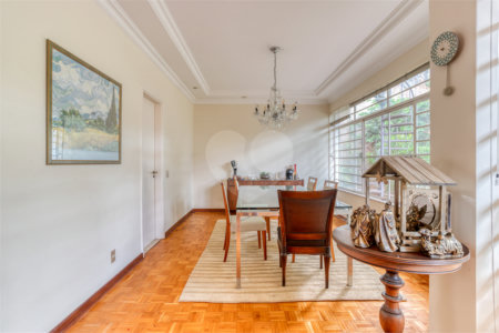 Casa à venda ou para alugar com 3 quartos, sendo 1 suíte,  em Brooklin Velho, São Paulo, SP