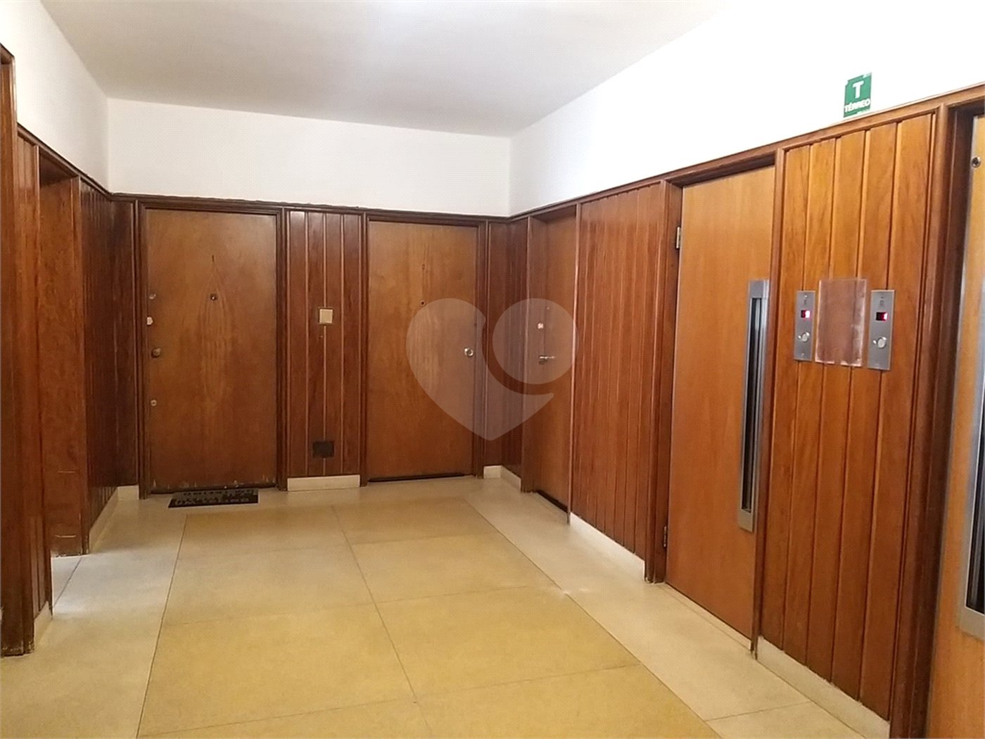 Apartamento à venda com 2 quartos, sendo 1 suíte, em Higienópolis, São Paulo, SP