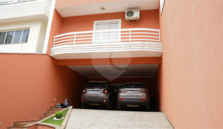 Sobrado à venda com 5 quartos, sendo 3 suítes,  em Santa Teresinha, São Paulo, SP