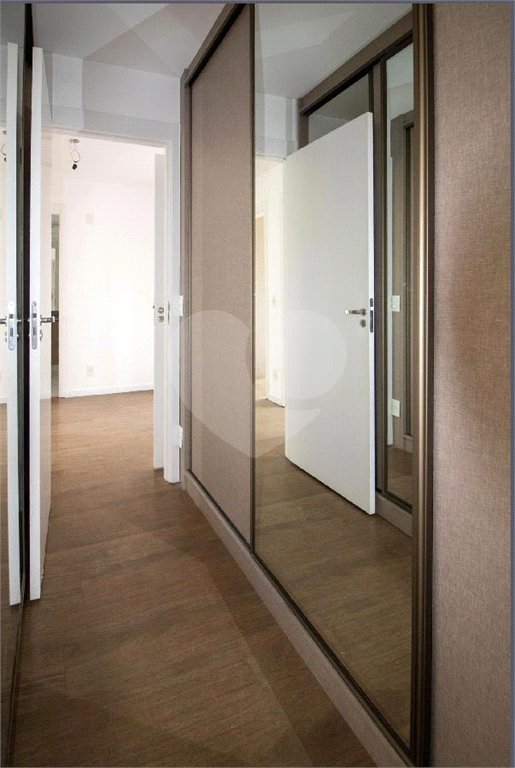 Apartamento à venda ou para alugar com 3 quartos, sendo 1 suíte, em Jardim Vazani, São Paulo, SP