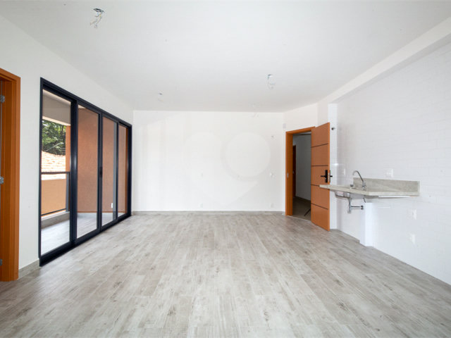 Apartamento à venda com 2 quartos, sendo 1 suíte,  em Alto da Boa Vista, São Paulo, SP