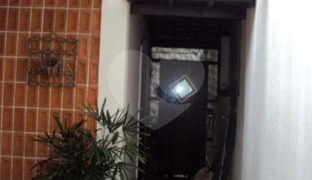 Sobrado à venda com 3 quartos, sendo 1 suíte,  em Jardim Pinheiros, São Paulo, SP