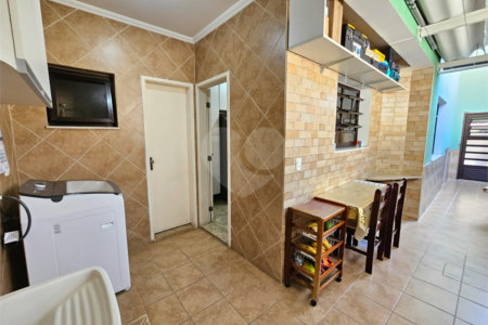 Sobrado à venda com 3 quartos, sendo 1 suíte,  em Santana, São Paulo, SP
