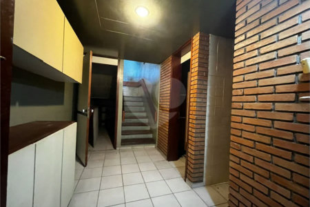 Sobrado à venda com 3 quartos, sendo 1 suíte, em Rolinópolis, São Paulo, SP