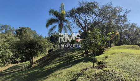 Chácara à venda com 3 quartos, sendo 1 suíte,  em Chácaras Monte Verde, Itu, SP