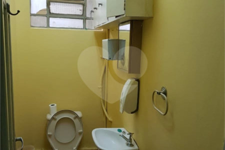 Sobrado à venda com 3 quartos em Jardim Paulista, São Paulo, SP