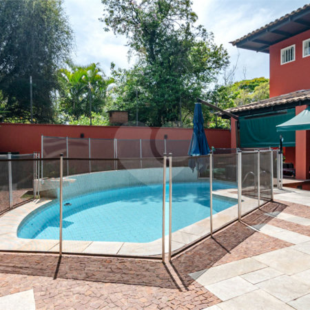 Casa à venda com 4 suítes no condomínio Residencial Chácara Monte Alegre, São Paulo - SP