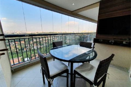 Apartamento à venda com 3 suítes em Vila Progredior, São Paulo, SP