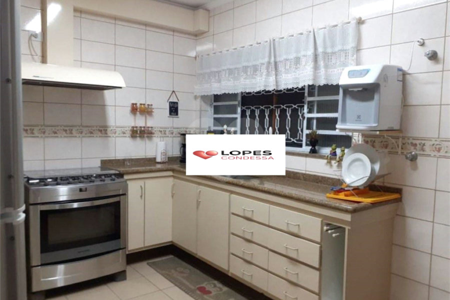 Casa à venda com 6 suítes em Caraguatá, Mairiporã, SP