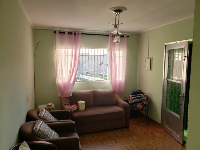 Sobrado à venda com 3 quartos, sendo 1 suíte,  no Brasilândia, São Paulo, SP