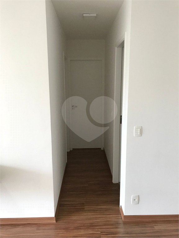Apartamento à venda com 2 quartos, sendo 1 suíte,  em Melville Empresarial I e II, Barueri, SP