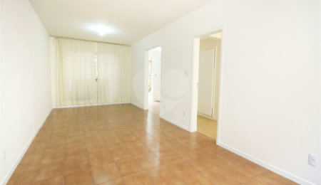 Casa à venda com 3 quartos em Chácara Santo Antônio (zona Sul), São Paulo, SP