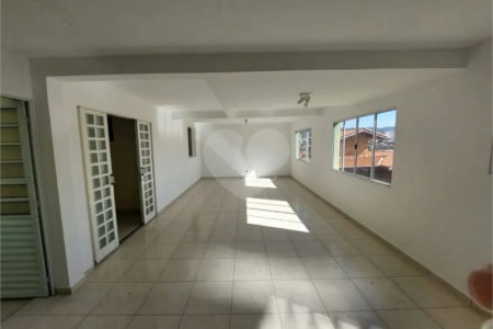 Casa à venda com 3 quartos em Vila Isabel Eber, Jundiaí, SP