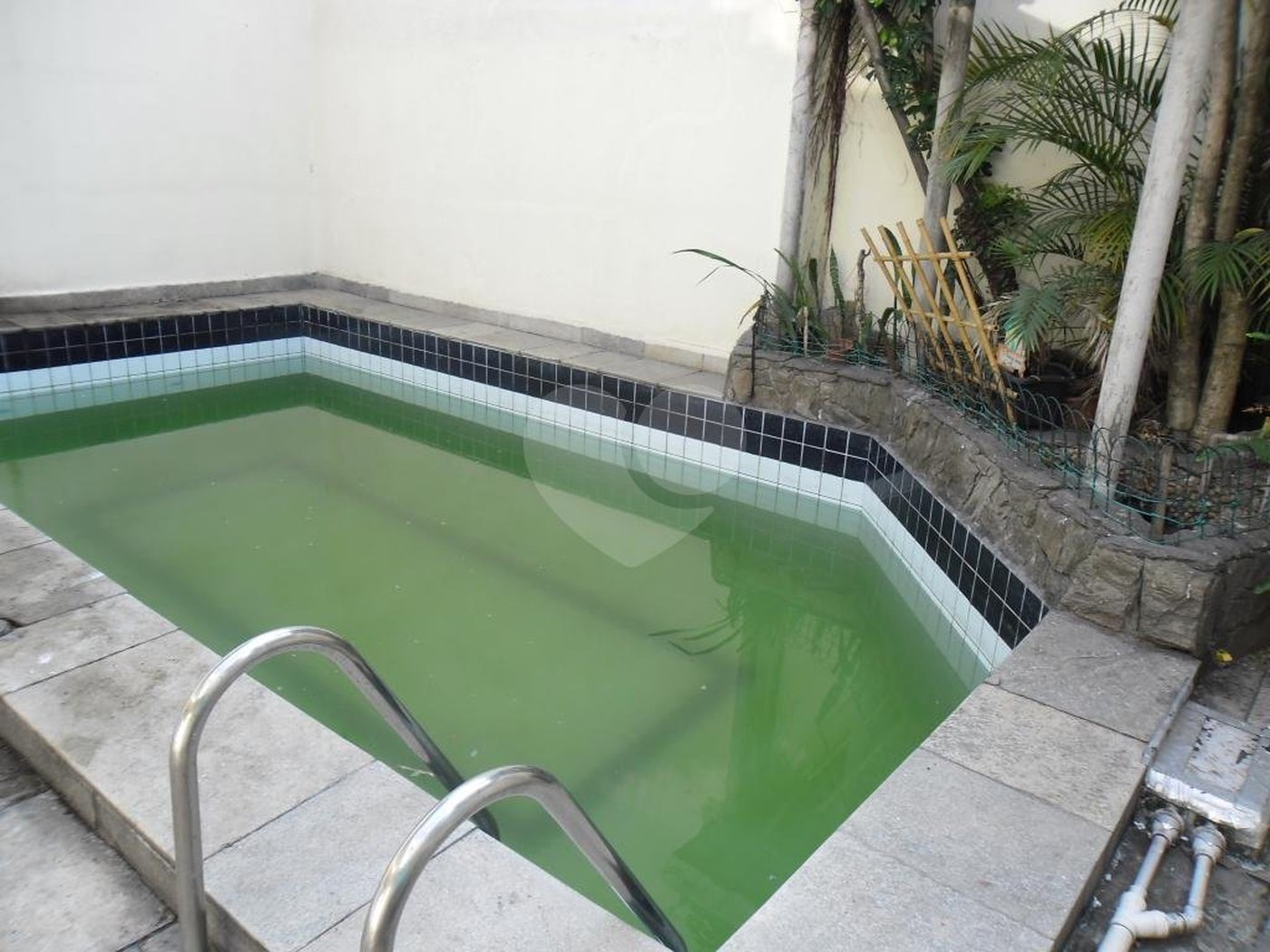 Sobrado à venda com 4 quartos, sendo 2 suítes, em Vila Mazzei, São Paulo, SP