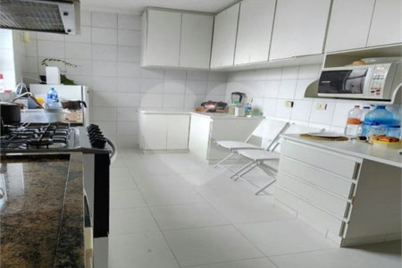 Apartamento à venda com 3 quartos, sendo 1 suíte, em Jardim Paulista, São Paulo, SP