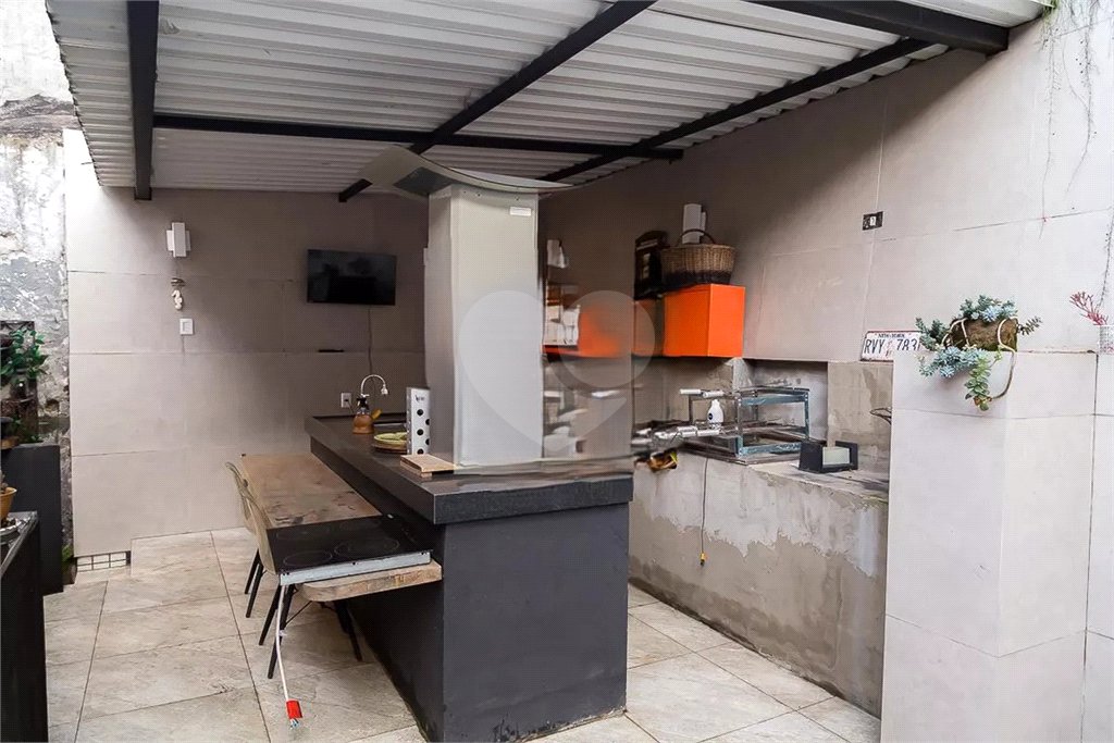 Casa à venda com 6 quartos, sendo 5 suítes,  em Vila do Encontro, São Paulo, SP