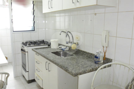 Apartamento à venda com 2 quartos, sendo 1 suíte, em Vila Gumercindo, São Paulo, SP
