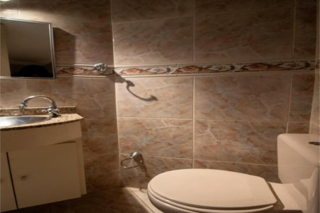 Casa à venda com 3 quartos, sendo 1 suíte, em Jardim Ester, São Paulo, SP