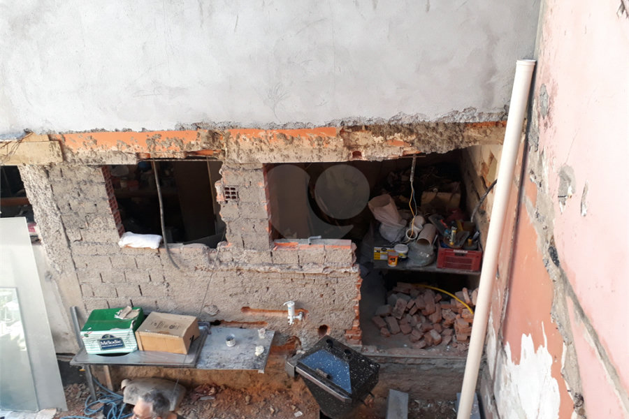 Sobrado à venda com 4 quartos, sendo 2 suítes, em Santana, São Paulo, SP