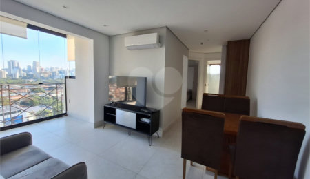 Apartamento para alugar com 2 quartos em Vila Olímpia, São Paulo, SP