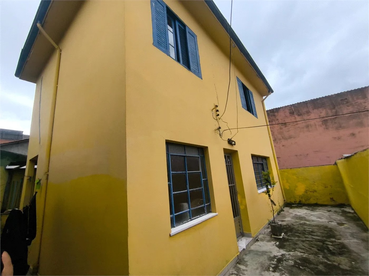 Sobrado à venda com 5 quartos, sendo 2 suítes, em Jardim Monte Kemel, São Paulo, SP