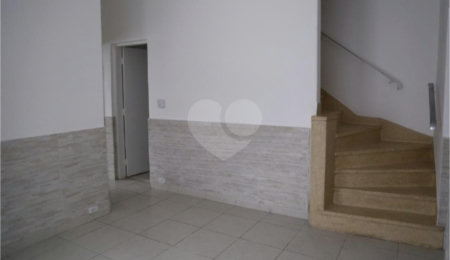 Sobrado à venda com 3 quartos em Vila Siqueira (zona Norte), São Paulo, SP