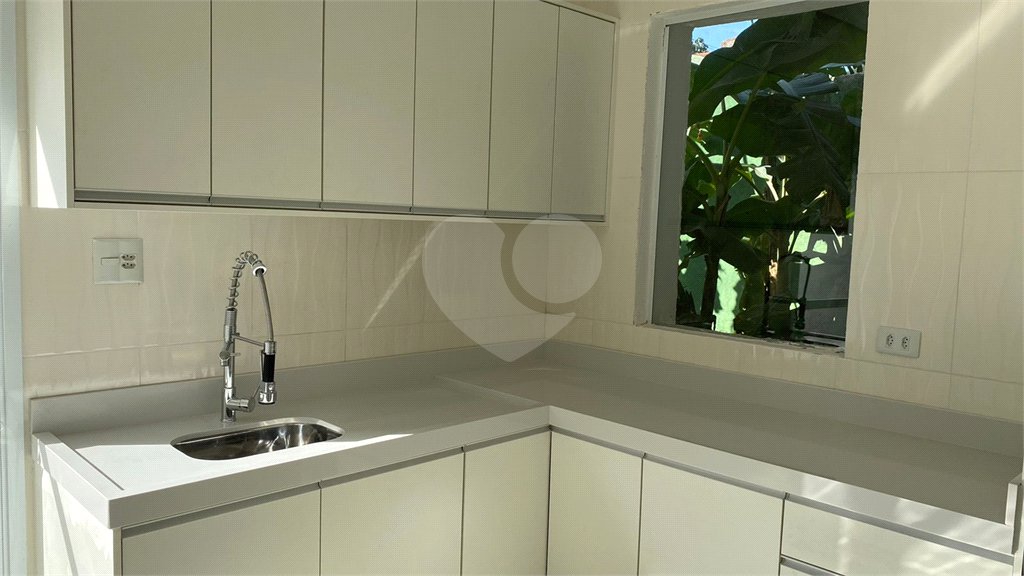 Casa Térrea à venda com 4 quartos, sendo 1 suíte,  em Horto, São Paulo, SP