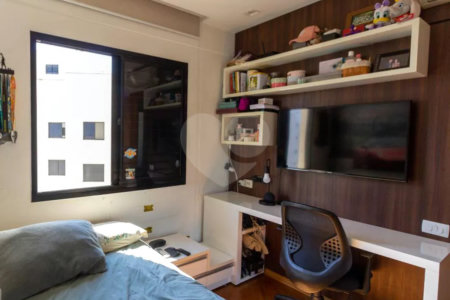 Apartamento à venda com 4 quartos, sendo 2 suítes, em Cidade São Francisco, São Paulo, SP
