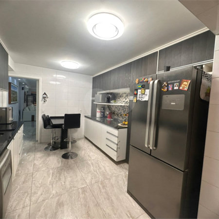 Apartamento à venda com 4 quartos, sendo 3 suítes, em Paraíso do Morumbi, São Paulo, SP