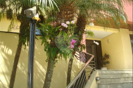 Apartamento à venda com 3 quartos, sendo 2 suítes, em Santa Teresinha, São Paulo, SP