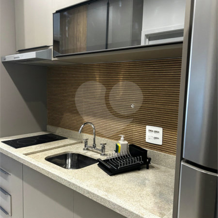 Apartamento à venda com 1 quarto em Jardim das Acácias, São Paulo, SP