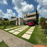Casa à venda com 4 suítes no condomínio Itaporã, Atibaia - SP