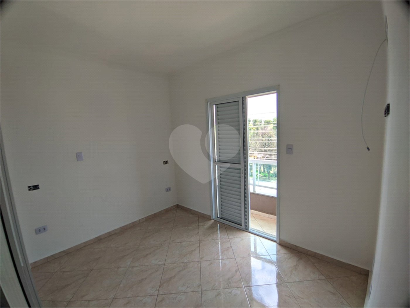 Cobertura à venda com 2 quartos, sendo 1 suíte,  em Vila Scarpelli, Santo André, SP