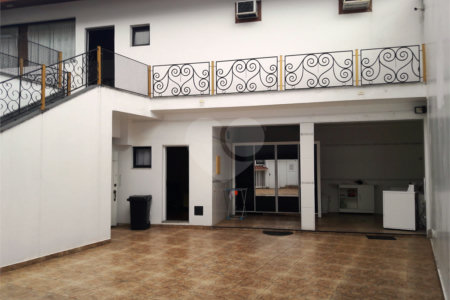 Casa à venda com 5 quartos, sendo 3 suítes,  em Butantã, São Paulo, SP