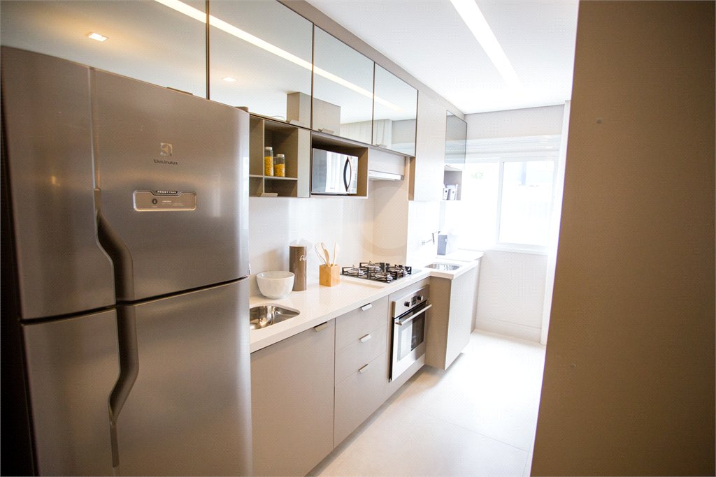 Apartamento à venda com 2 quartos, sendo 1 suíte, em Vila Rosália, Guarulhos, SP