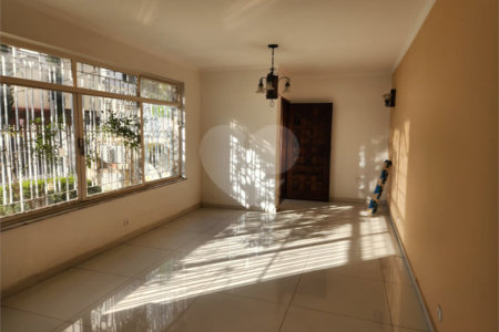 Sobrado à venda com 3 quartos, sendo 1 suíte, em Água Fria, São Paulo, SP