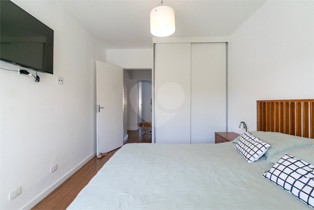 Sobrado à venda com 3 quartos, sendo 1 suíte, em Cidade Monções, São Paulo, SP