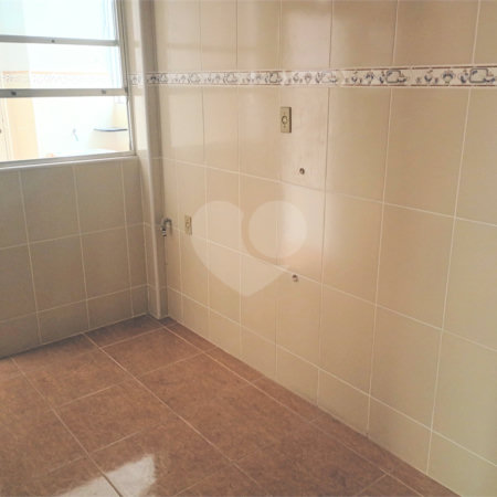 Apartamento à venda com 3 quartos, sendo 1 suíte, em Laranjeiras, Rio de Janeiro, RJ