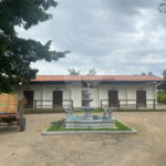 Casa à venda com 8 quartos, sendo 4 suítes, no condomínio Santa Filomena, Salto - SP