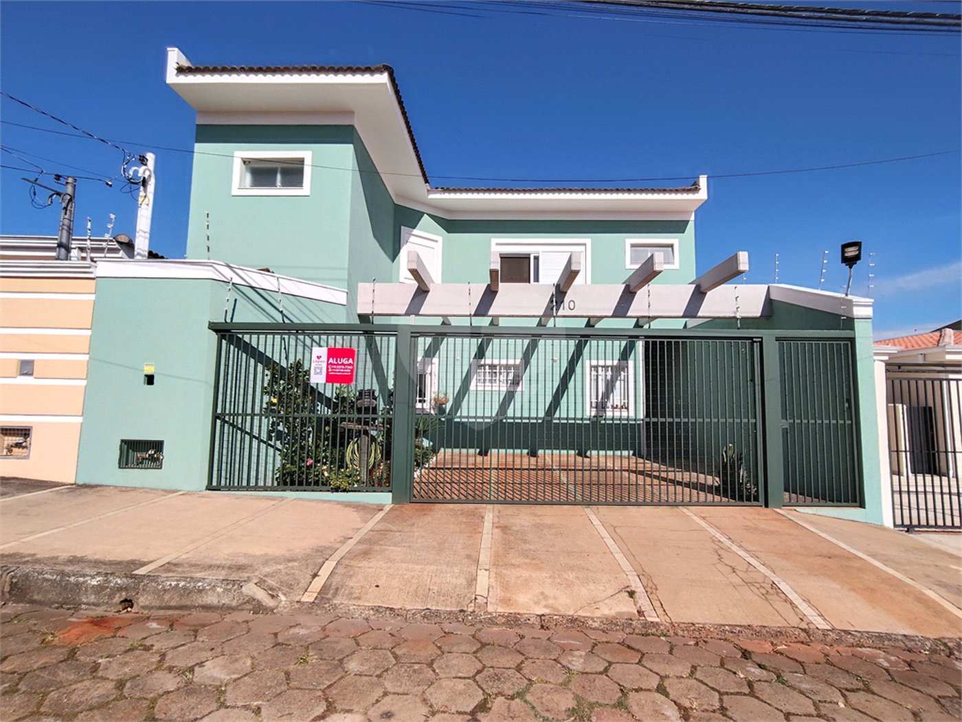 Casa para alugar com 6 quartos, sendo 4 suítes,  no Centro, Itapetininga, SP