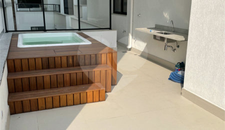 Cobertura à venda com 4 quartos, sendo 2 suítes, em Tijuca, Rio de Janeiro, RJ