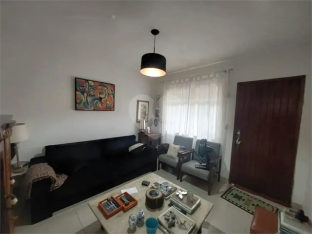 Sobrado à venda com 5 quartos, sendo 1 suíte,  em Perdizes, São Paulo, SP