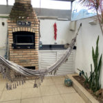 Casa à venda com 3 quartos, sendo 1 suíte, no condomínio Villaggio Portobello, São Paulo - SP