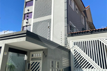 Casa de Vila à venda com 2 quartos, sendo 1 suíte, em Silveira, Santo André, SP