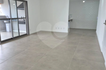 Apartamento à venda com 3 suítes em Alto da Mooca, São Paulo, SP