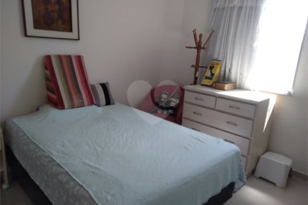 Apartamento à venda com 3 quartos, sendo 1 suíte, em Parque Santana, Mogi das Cruzes, SP