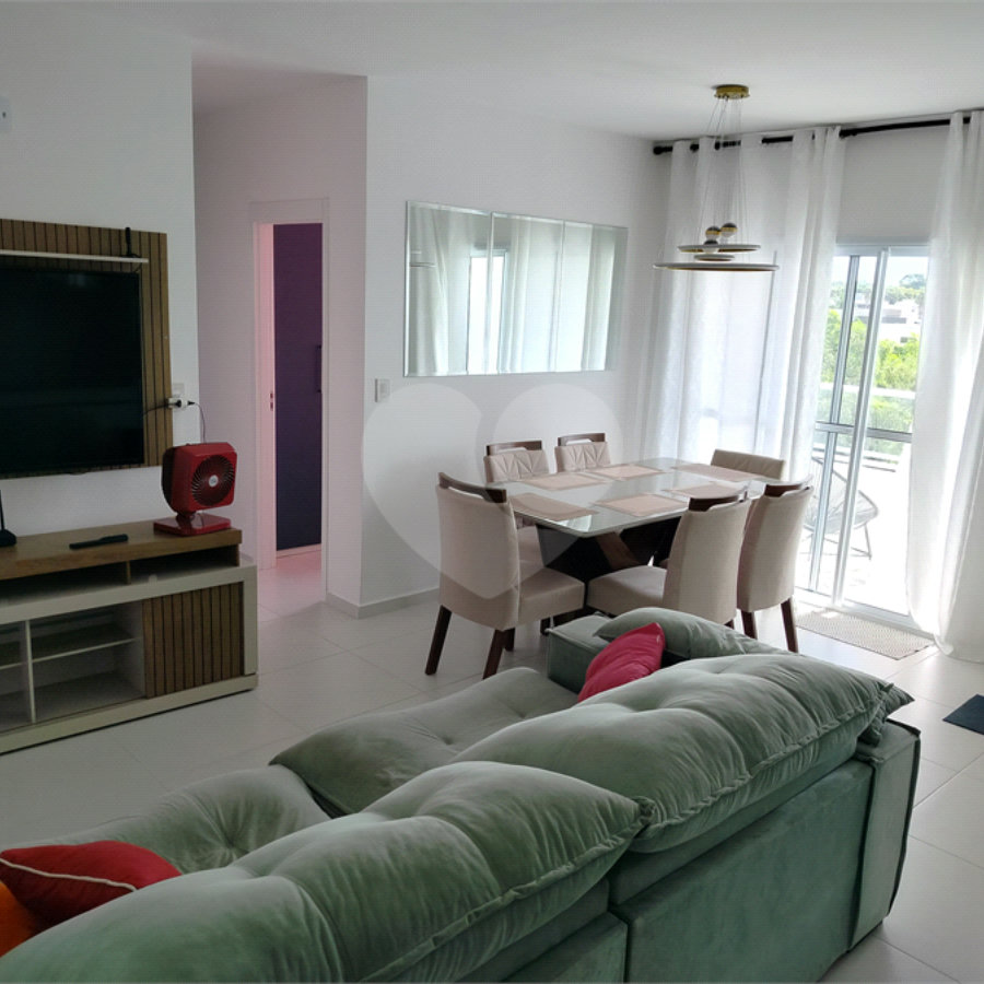 Apartamento à venda com 3 quartos, sendo 1 suíte, em Bairro da Vossoroca, Sorocaba, SP