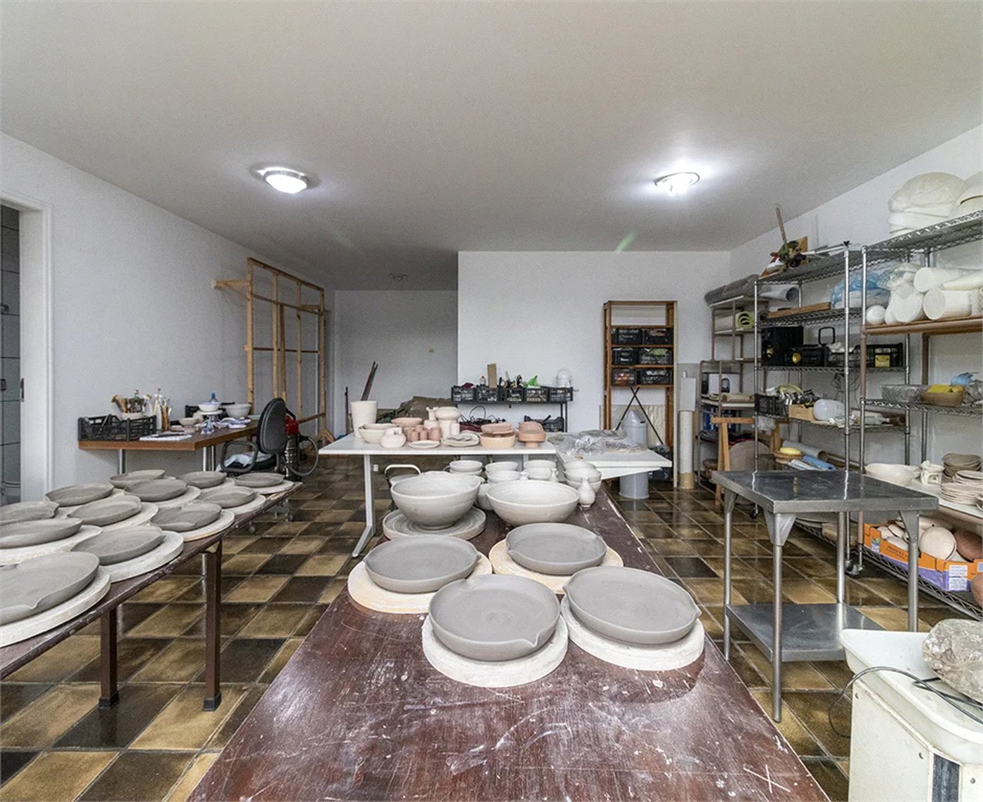 Casa à venda com 3 quartos, sendo 2 suítes,  em Alto de Pinheiros, São Paulo, SP